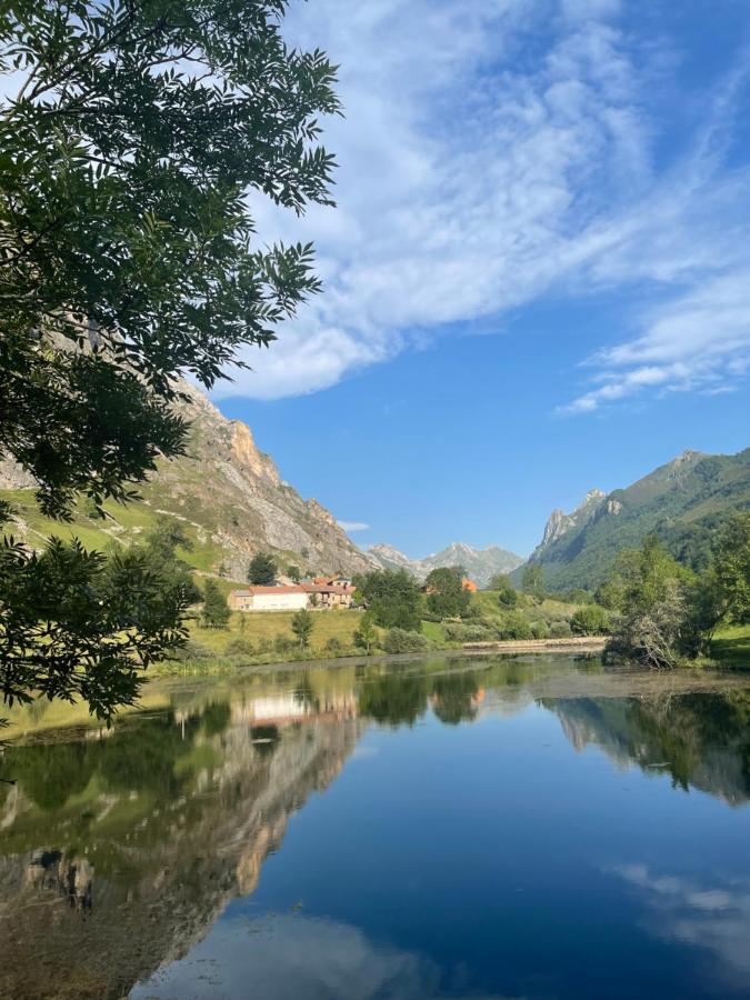 Apartamentos Rurales La Casina Del Fontan Valle de Lago Exteriör bild