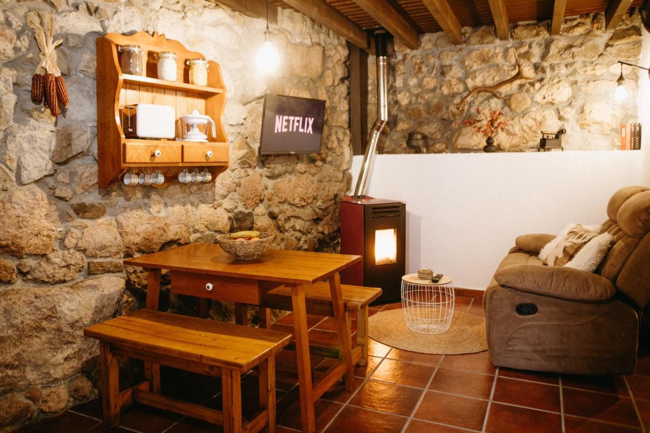 Apartamentos Rurales La Casina Del Fontan Valle de Lago Exteriör bild