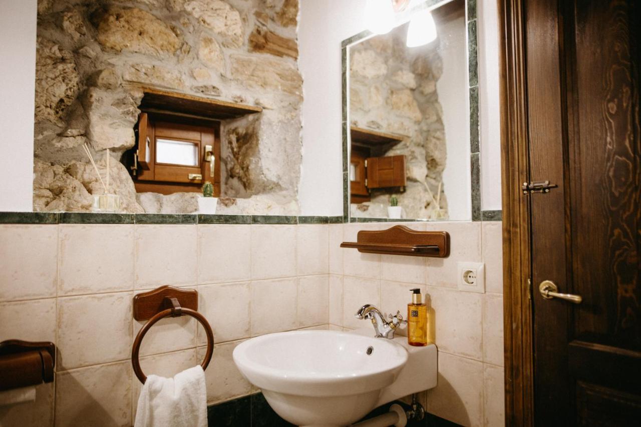 Apartamentos Rurales La Casina Del Fontan Valle de Lago Exteriör bild